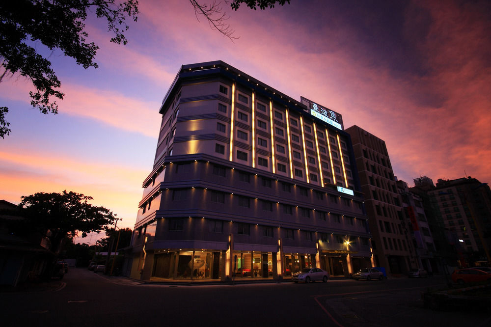 Fish Hotel Hualien Exterior foto