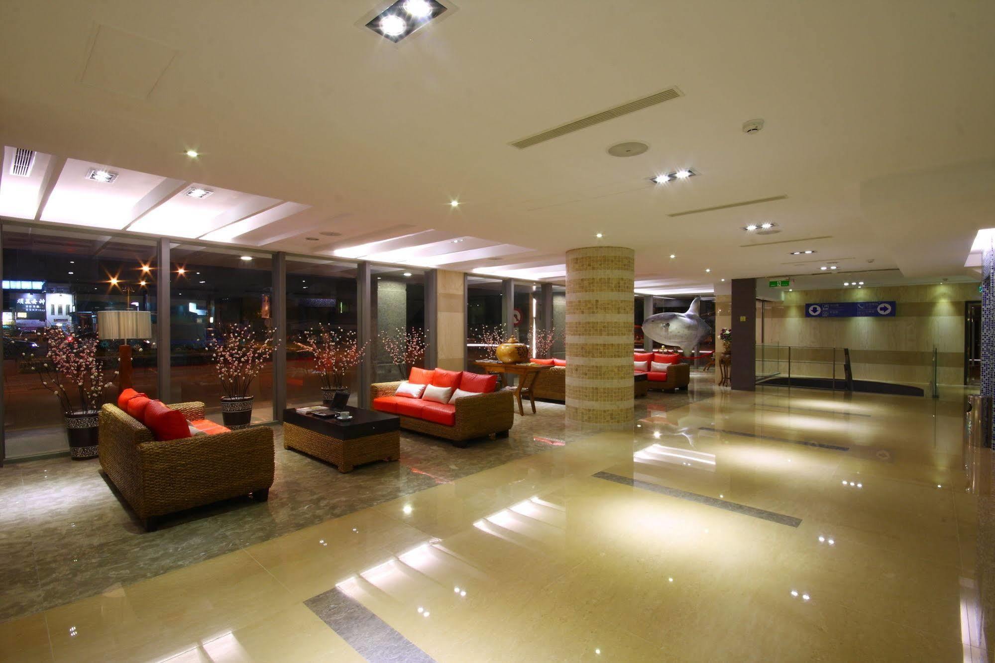 Fish Hotel Hualien Exterior foto